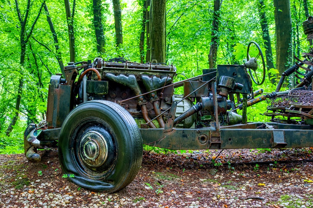 HDR Auto Skulpturen Park museum Neandertal oldtimer urbex decay abandoned derelict abandonne Michael Fröhlich froehlich Duitsland deutschland kunst art